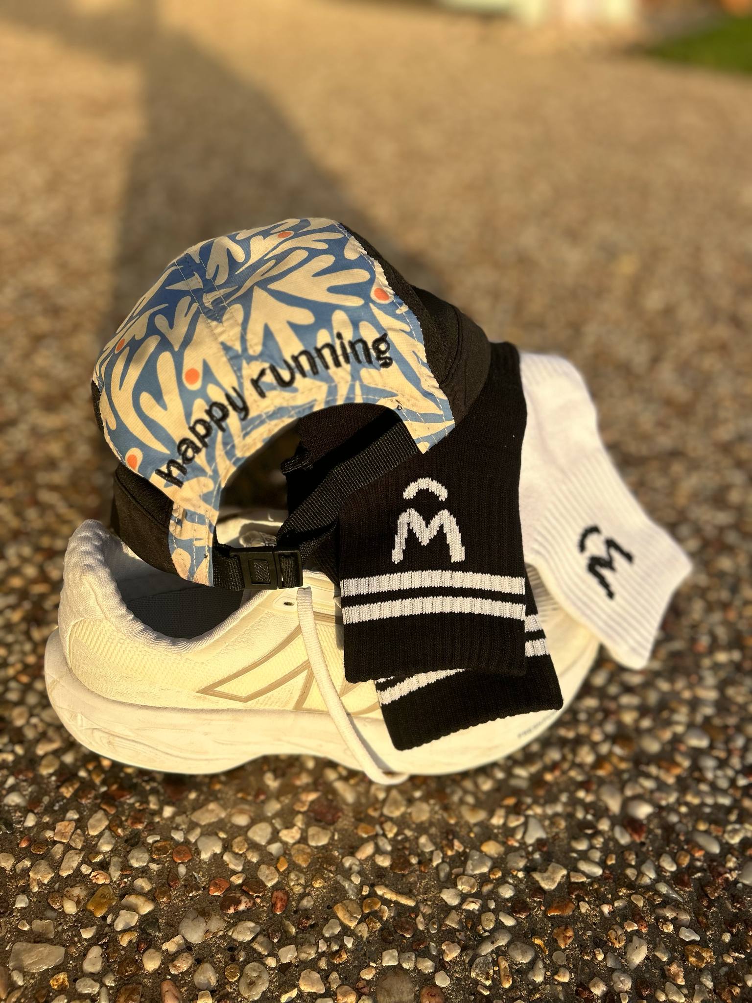 Wippet Running Socks and Cap – Unisex ultra-light sweat-wicking, supportive, breathable, odour resistant running shirt with UPF50+ sun protection and bold colors and patterns